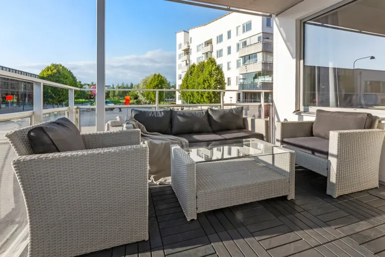 Bostadsrätt med 2 rum på Karlslundsvägen 1 i Järfälla