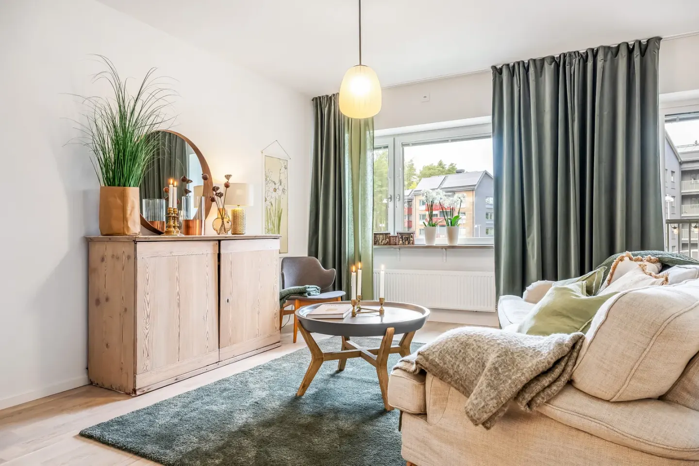 Bostadsrätt med 4 rum på Holmtorpsvägen 37 i Norrköping, bild 3 av 4