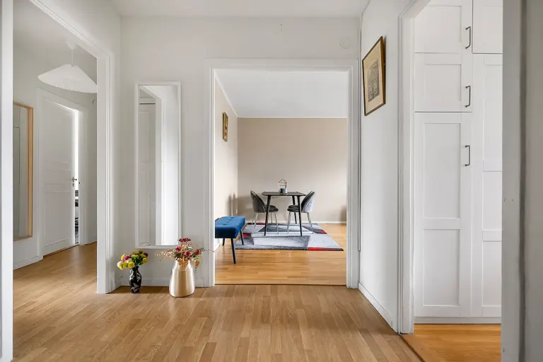 Bostadsrätt med 3 rum på Rondellen 23 i Järfälla, bild 2 av 4