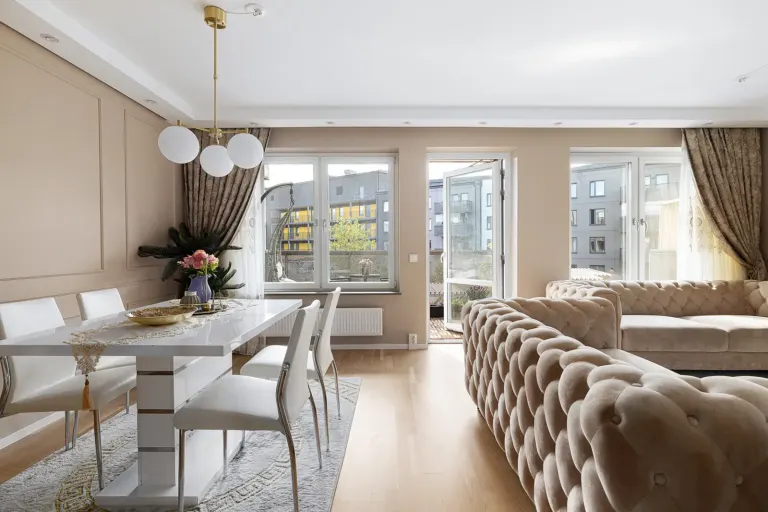 Bostadsrätt med 3 rum på Karlslundsvägen 30 i Järfälla, bild 3 av 4