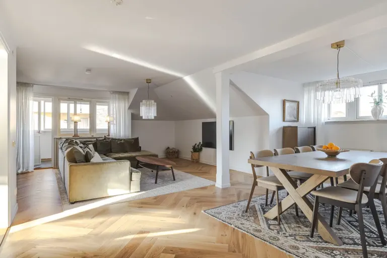 Bostadsrätt med 5 rum på Västra Vägen 14 i Linköping, bild 3 av 4