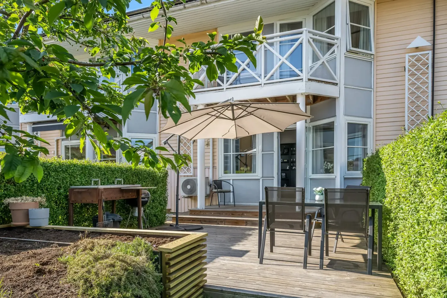Bostadsrätt med 5 rum på Mandelblomsvägen 77 i Finspång