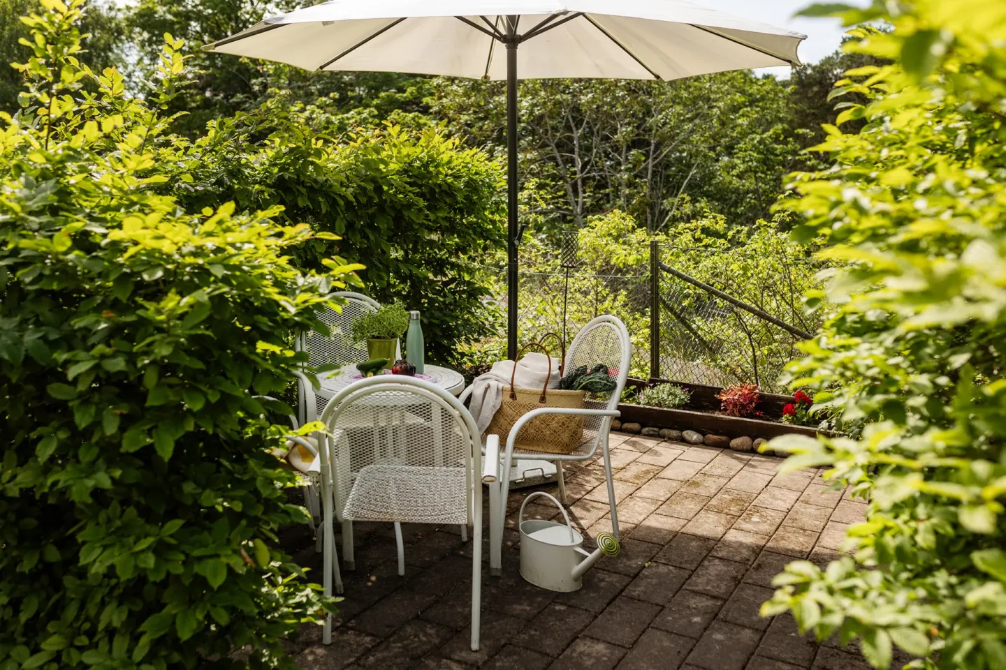 Bostadsrätt med 2 rum på Klintbacken 90 i Stockholm, bild 3 av 5
