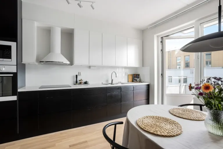 Bostadsrätt med 3 rum på Gripengatan 9 i Järfälla, bild 2 av 4