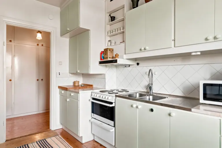 Bostadsrätt med 2 rum på Ahlbergers väg 4B i Nyköping, bild 3 av 4
