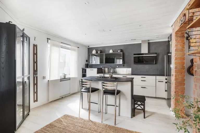 Bostadsrätt med 2 rum på Östra Åsgatan 13 i Eskilstuna, bild 3 av 4