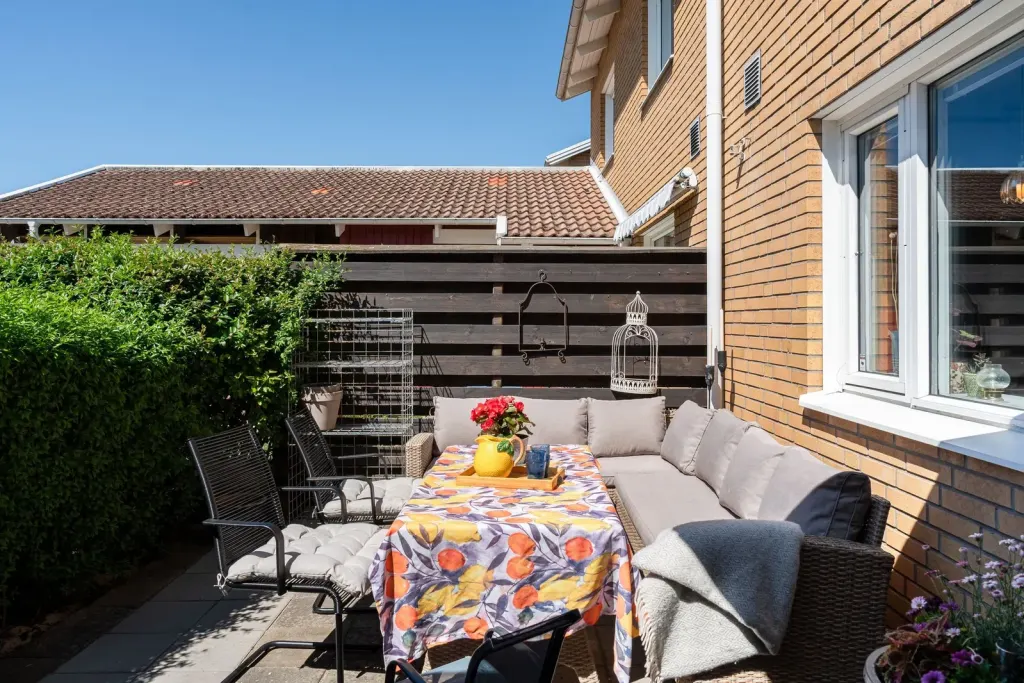 Bostadsrätt med 4 rum på Högalidsvägen 115B i Kävlinge, bild 3 av 4