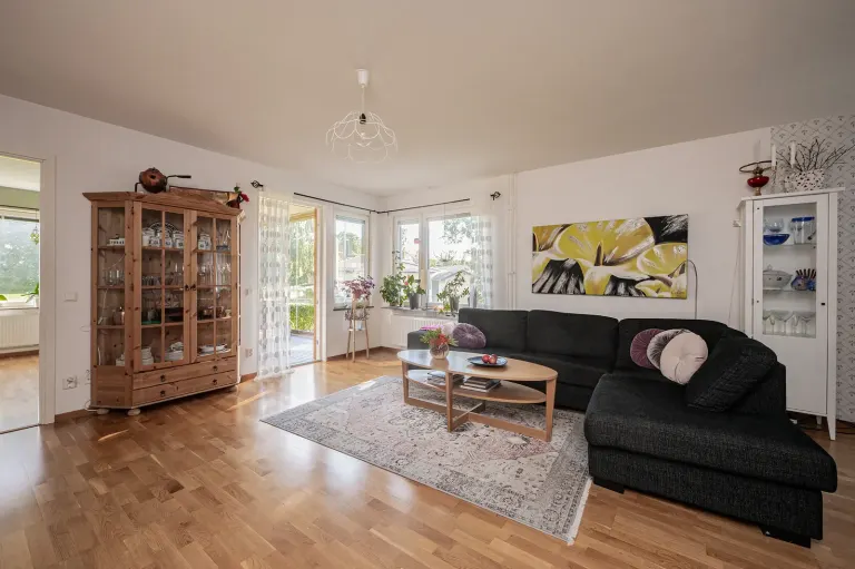 Bostadsrätt med 2 rum på Gustaf Wickmans väg 6 i Stockholm, bild 2 av 4
