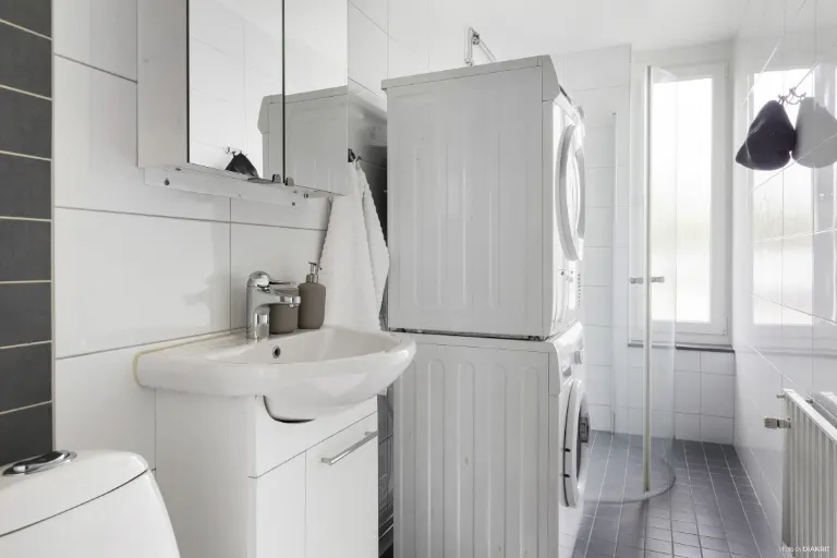 Hyresrätt med 3 rum på Karl Hovbergsgatan 23B i Eskilstuna, bild 3 av 5
