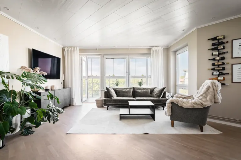Bostadsrätt med 3 rum på Enbärsvägen 3 i Upplands-Bro, bild 3 av 4