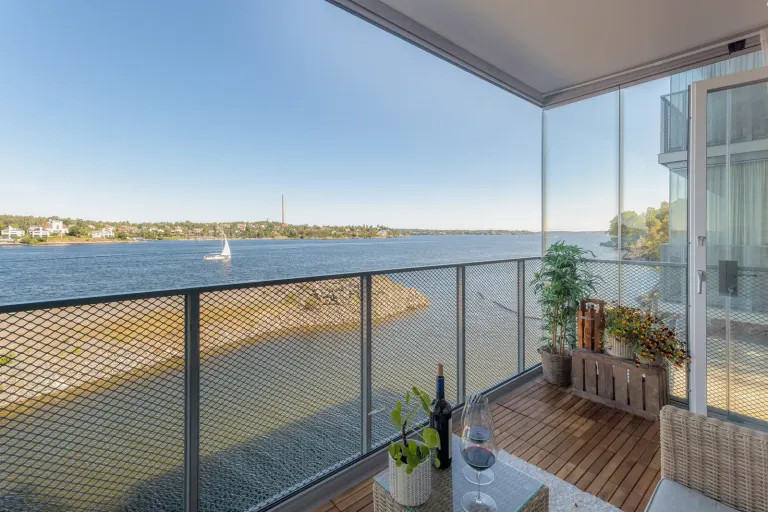 Bostadsrätt med 2,5 rum på Telegrafvägen 40 i Nacka