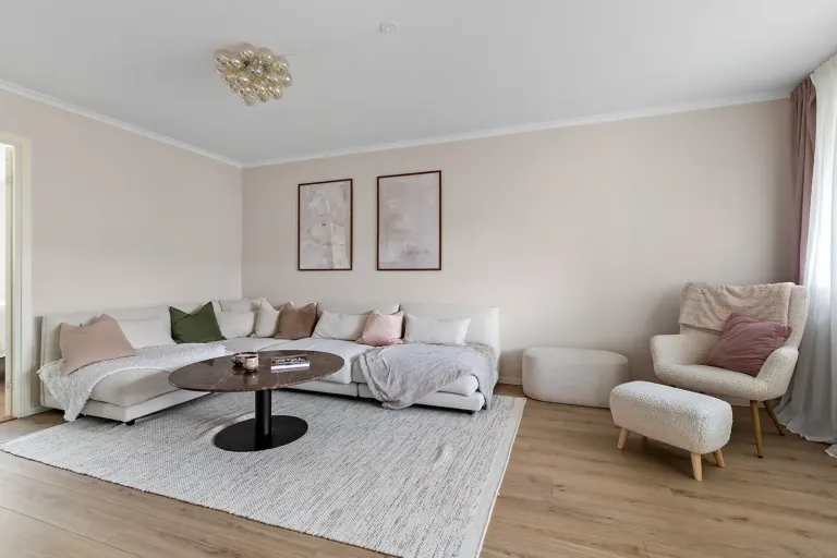 Bostadsrätt med 3 rum på Aspnäsvägen 16 i Järfälla
