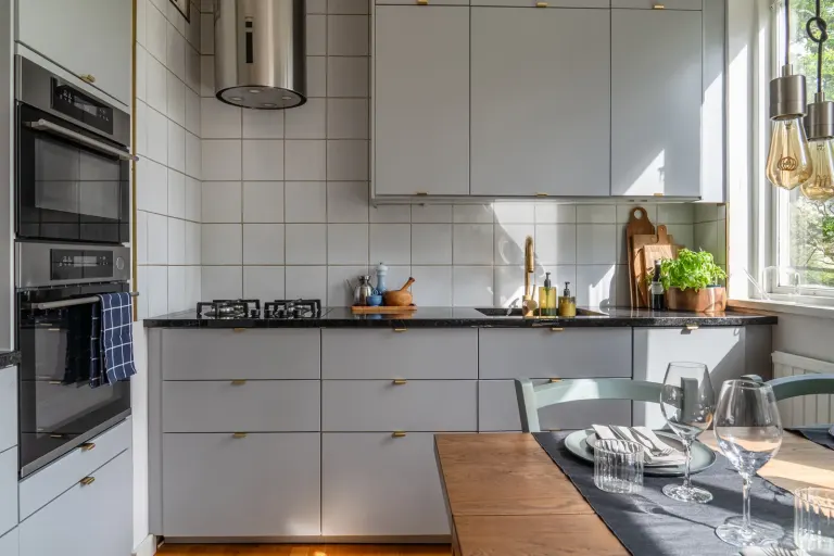 Bostadsrätt med 2 rum på LM Ericssons väg 9 i Stockholm, bild 2 av 4