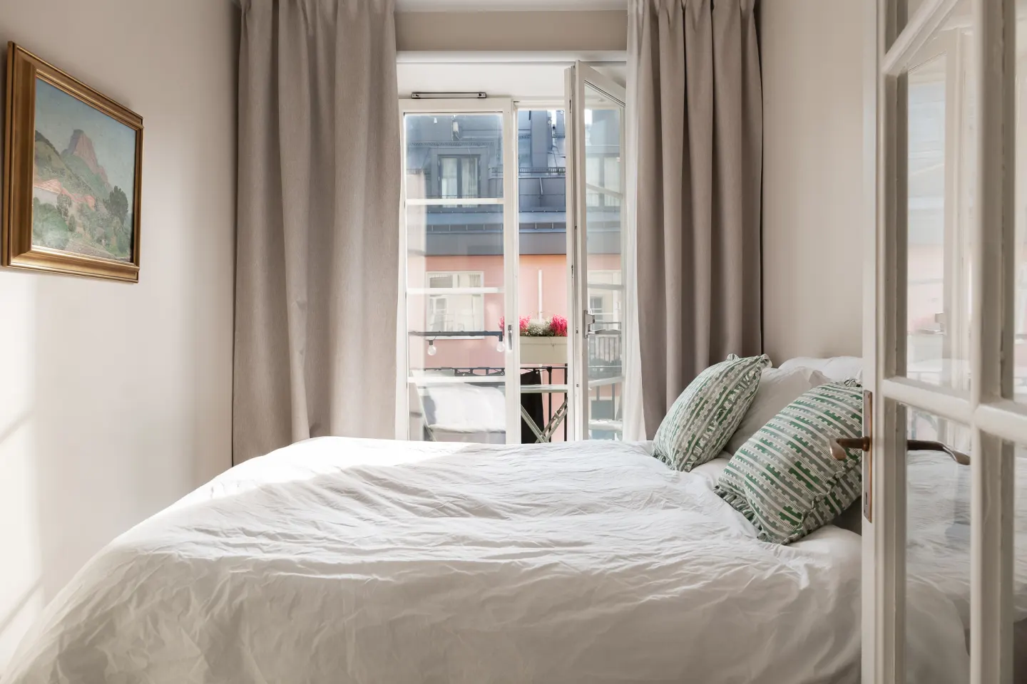 Bostadsrätt med 2 rum på Nybrogatan 87A i Stockholm, bild 4 av 5