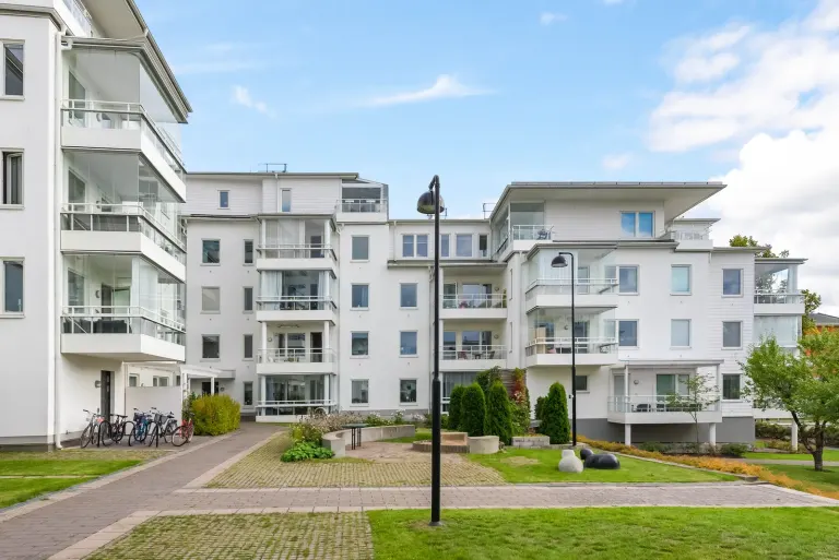 Bostadsrätt med 3 rum på Vallavägen 1B i Linköping, bild 2 av 4