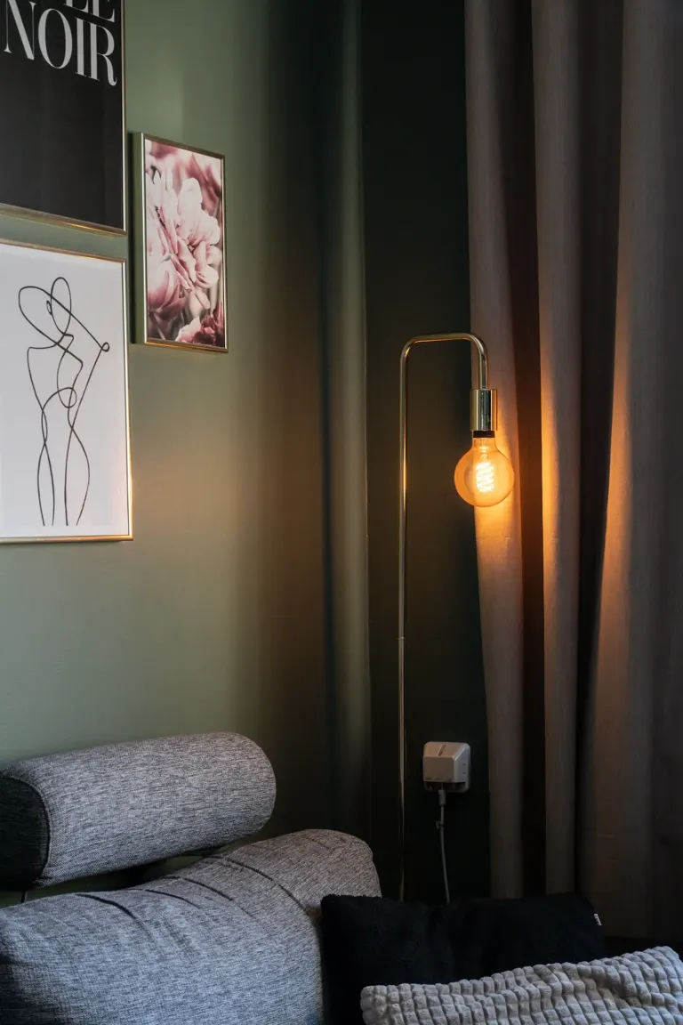 Bostadsrätt med 3 rum på Hjälmarsvägen 33 i Stockholm, bild 3 av 4