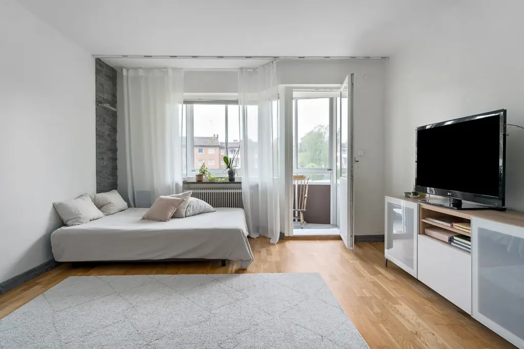 Bostadsrätt med 2 rum på Hammarvägen 56 i Järfälla, bild 2 av 4