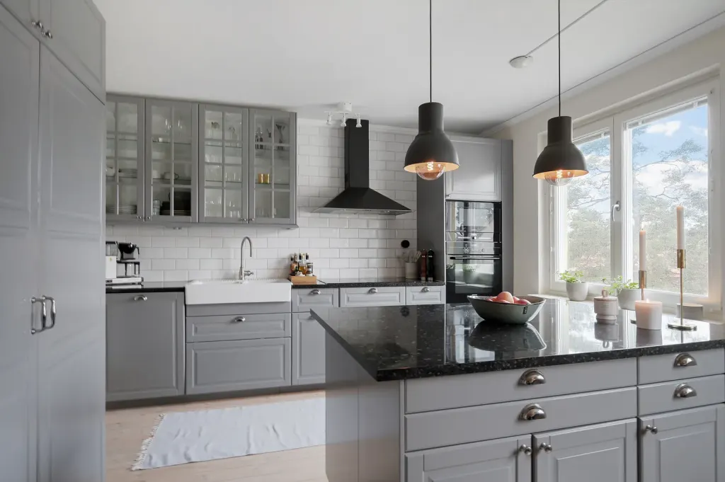 Bostadsrätt med 4 rum på Kubbegatan 21 i Stockholm, bild 3 av 4