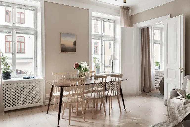 Bostadsrätt med 3 rum på Gästrikegatan 2 i Stockholm