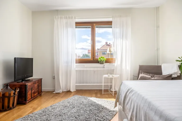 Bostadsrätt med 1 rum på Enebymovägen 5 i Norrköping, bild 2 av 4
