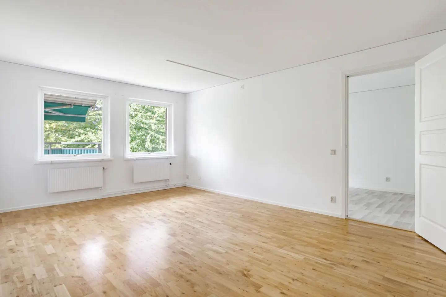 Bostadsrätt med 3 rum på Värnamovägen 32 i Jönköping, bild 2 av 4