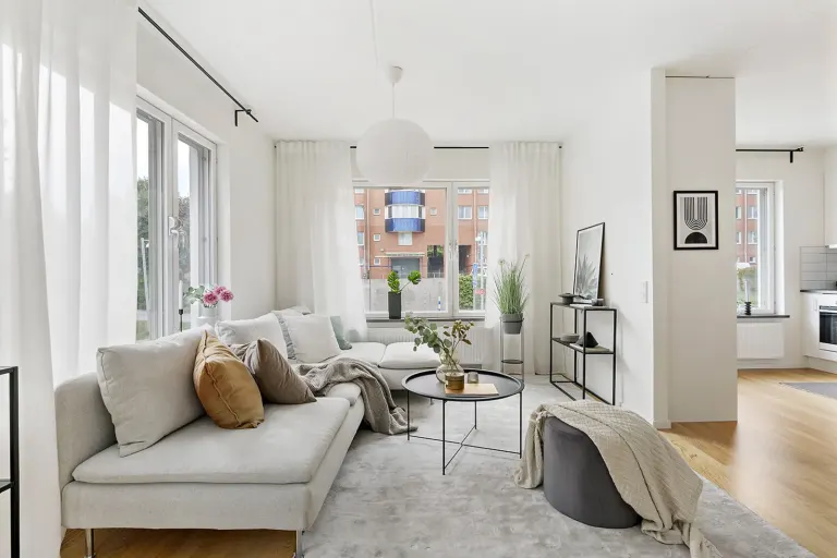 Bostadsrätt med 2 rum på Hjulstavägen 88 i Stockholm, bild 2 av 4