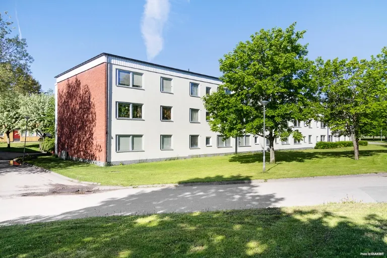 Hyresrätt med 3 rum på Rosstorpsvägen 8D i Eskilstuna, bild 4 av 5