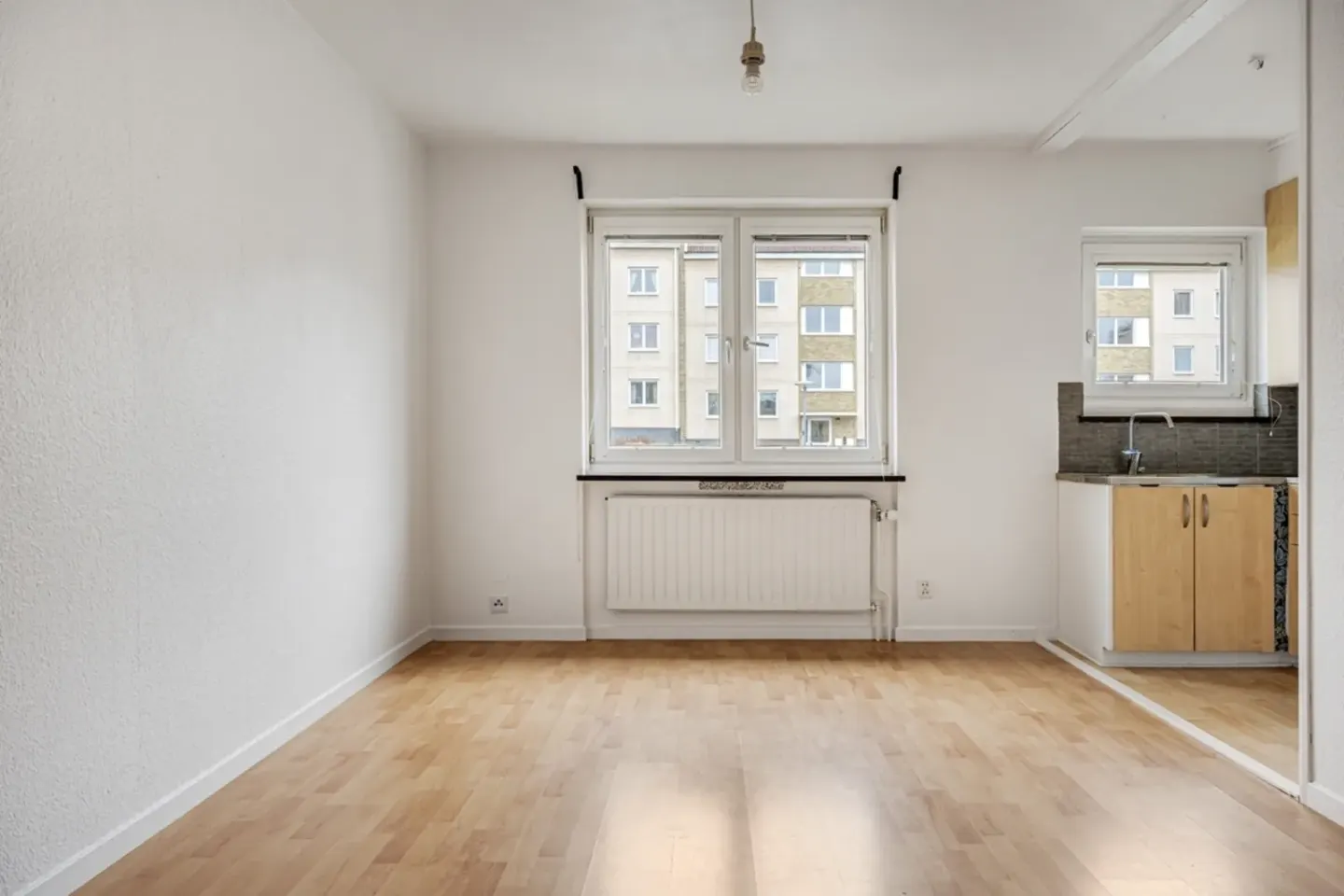 Bostadsrätt med 1 rum på Brunnsgatan 8C i Jönköping, bild 3 av 4