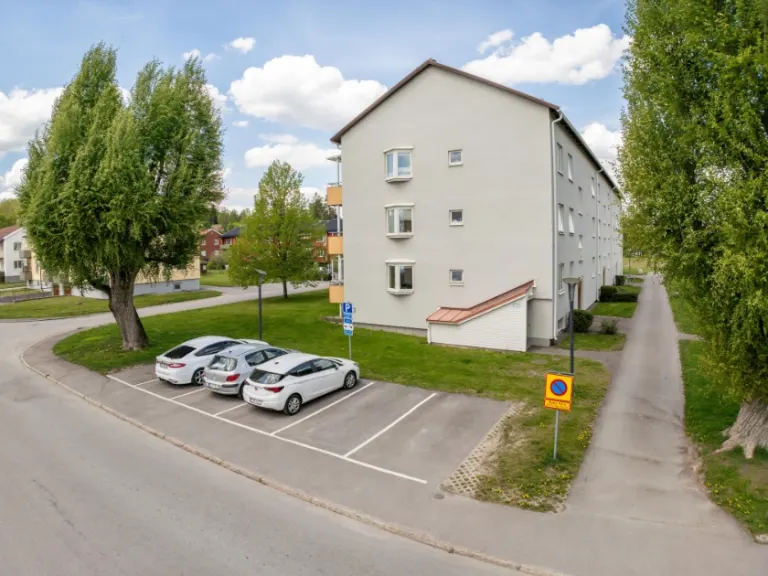 Hyresrätt med 2 rum på Fredsgatan 8A i Hallsberg