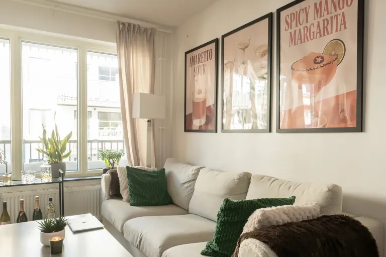 Bostadsrätt med 1 rum på Lackerargränd 12 i Huddinge, bild 3 av 4