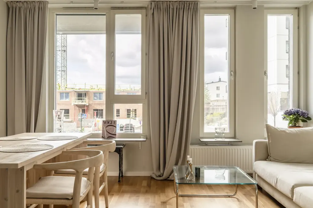 Bostadsrätt med 2 rum på Responsgatan 14 i Stockholm, bild 3 av 4