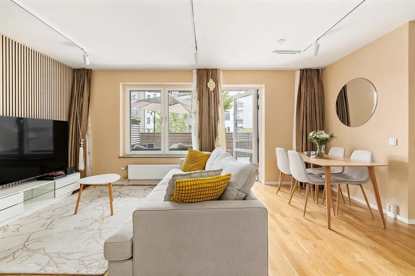 Bostadsrätt med 3 rum på Karlslundsvägen 24 i Järfälla