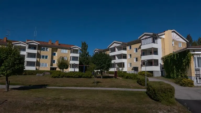 Hyresrätt med 3 rum på Lerviksberget 3 B i Söderhamn, bild 2 av 2