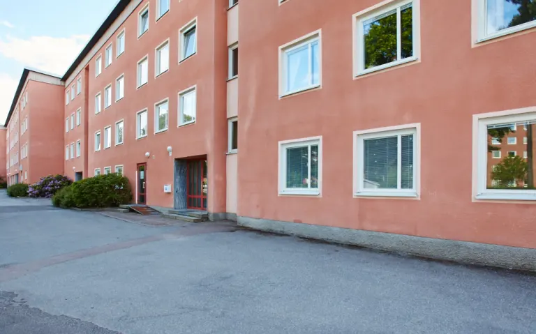 Hyresrätt med 3 rum på Pettersbergsgatan 43B i Västerås, bild 2 av 5