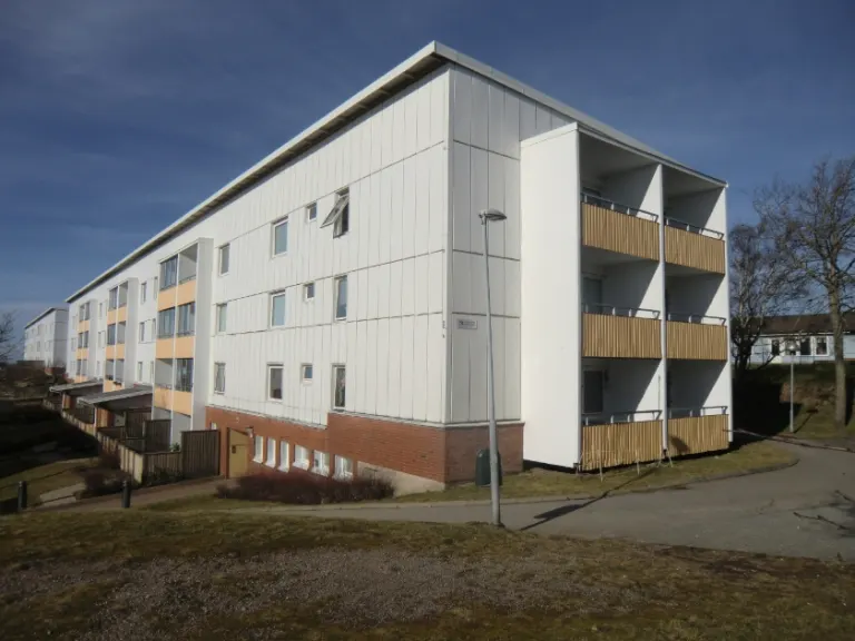 Hyresrätt med 2 rum på Badhusberget 15A i Lysekil, bild 2 av 4