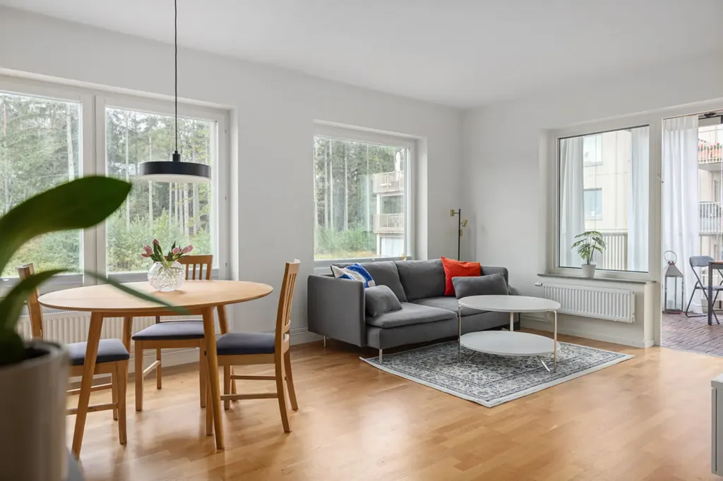 Bostadsrätt med 4 rum på Olles gata 11 i Kungälv, bild 3 av 4