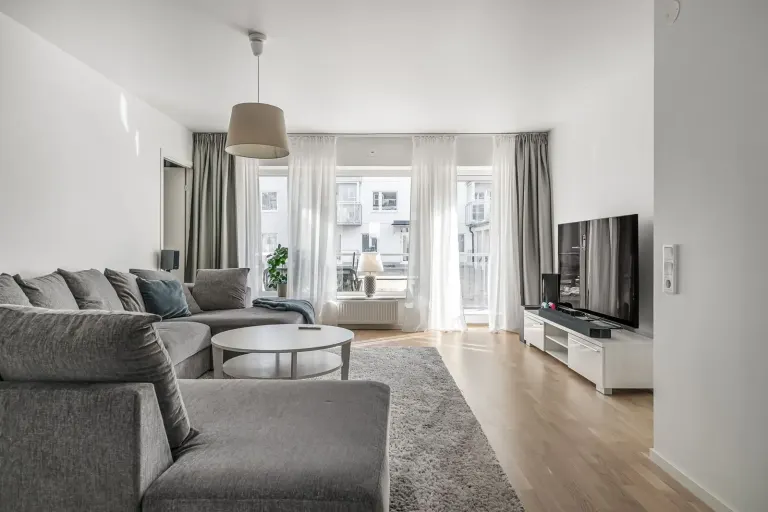 Bostadsrätt med 4 rum på Fotbollsvägen 20 i Nyköping, bild 3 av 4