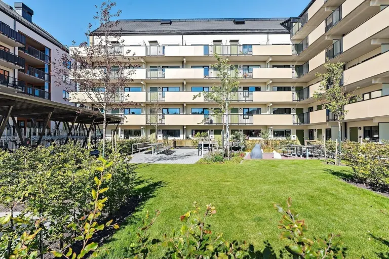 Bostadsrätt med 2 rum på Kobbeslätten 6 i Göteborg, bild 2 av 4