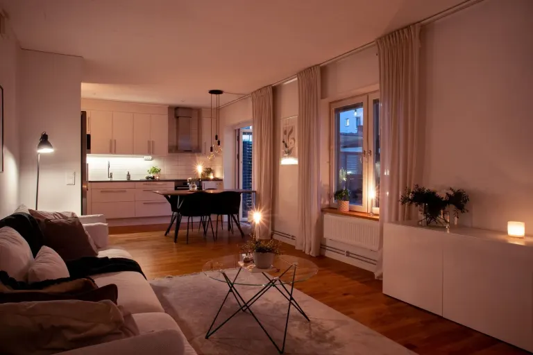 Bostadsrätt med 3 rum på Rundbäcksgatan 6 i Göteborg, bild 3 av 4