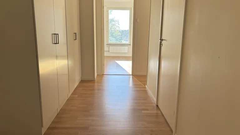 Hyresrätt med 3 rum på Polstjärnegatan 25 B i Västerås, bild 3 av 5