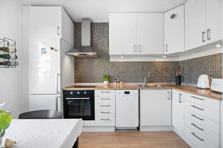Bostadsrätt med 1 rum på Regngatan 15 i Uppsala, bild 2 av 4