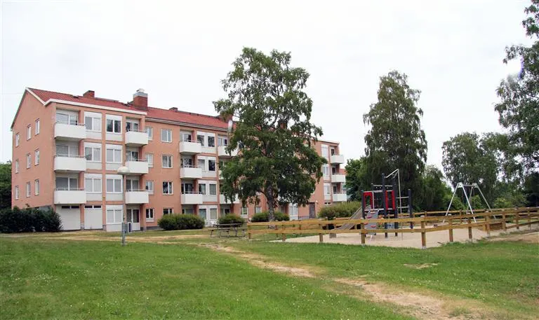 Hyresrätt med 3 rum på Stiftelsevägen 2B i Örnsköldsvik