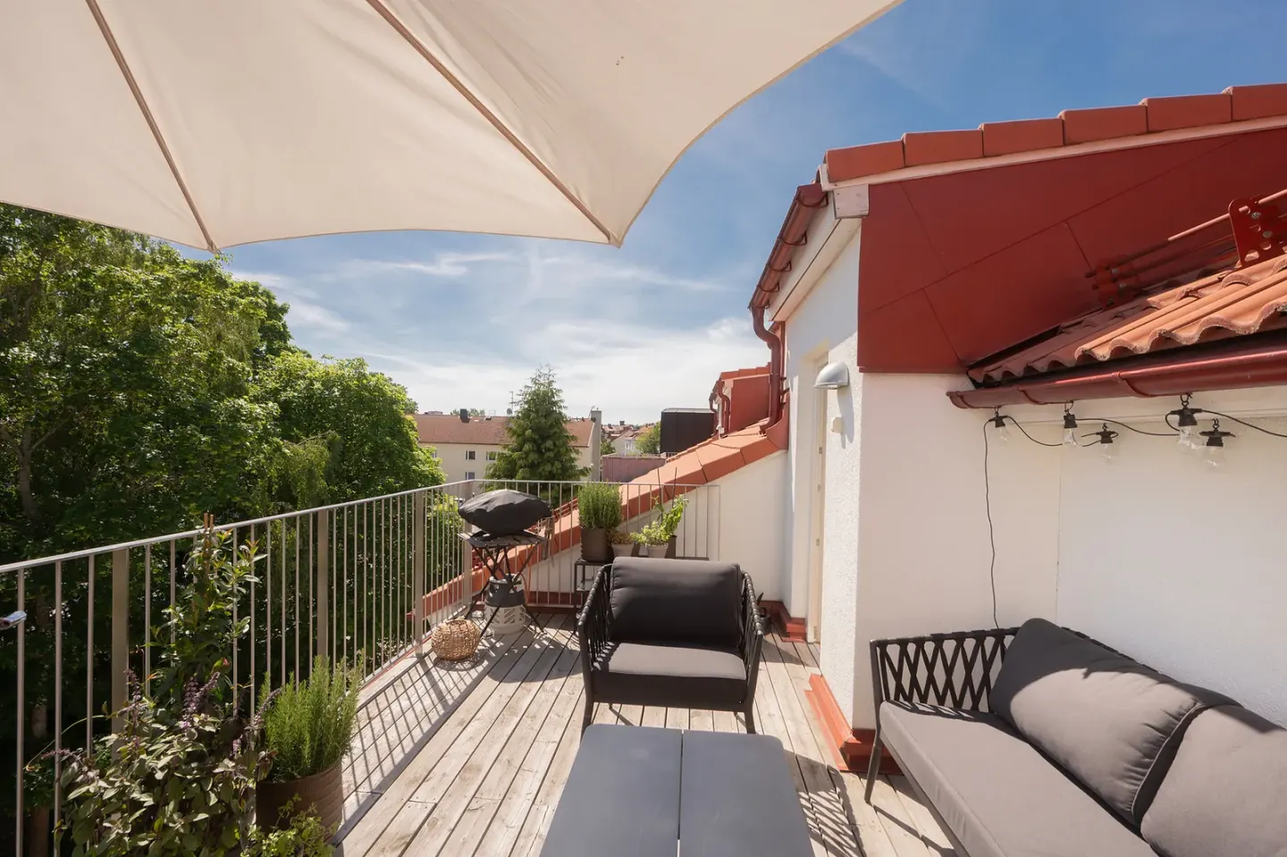 Bostadsrätt med 2 rum på Gamla Huddingevägen 441 i Stockholm, bild 2 av 4