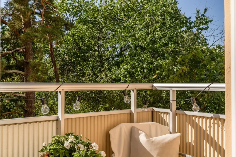 Bostadsrätt med 2 rum på Klubbacken 25 i Stockholm, bild 4 av 4