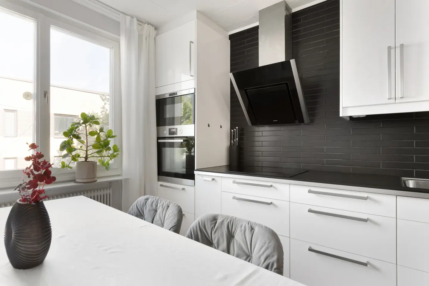 Bostadsrätt med 2 rum på Tredje Tvärgatan 26A i Gävle, bild 2 av 4
