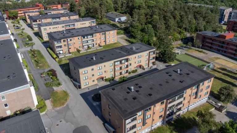 Hyresrätt med 2 rum på Svedjestråket 18 i Uddevalla, bild 3 av 5