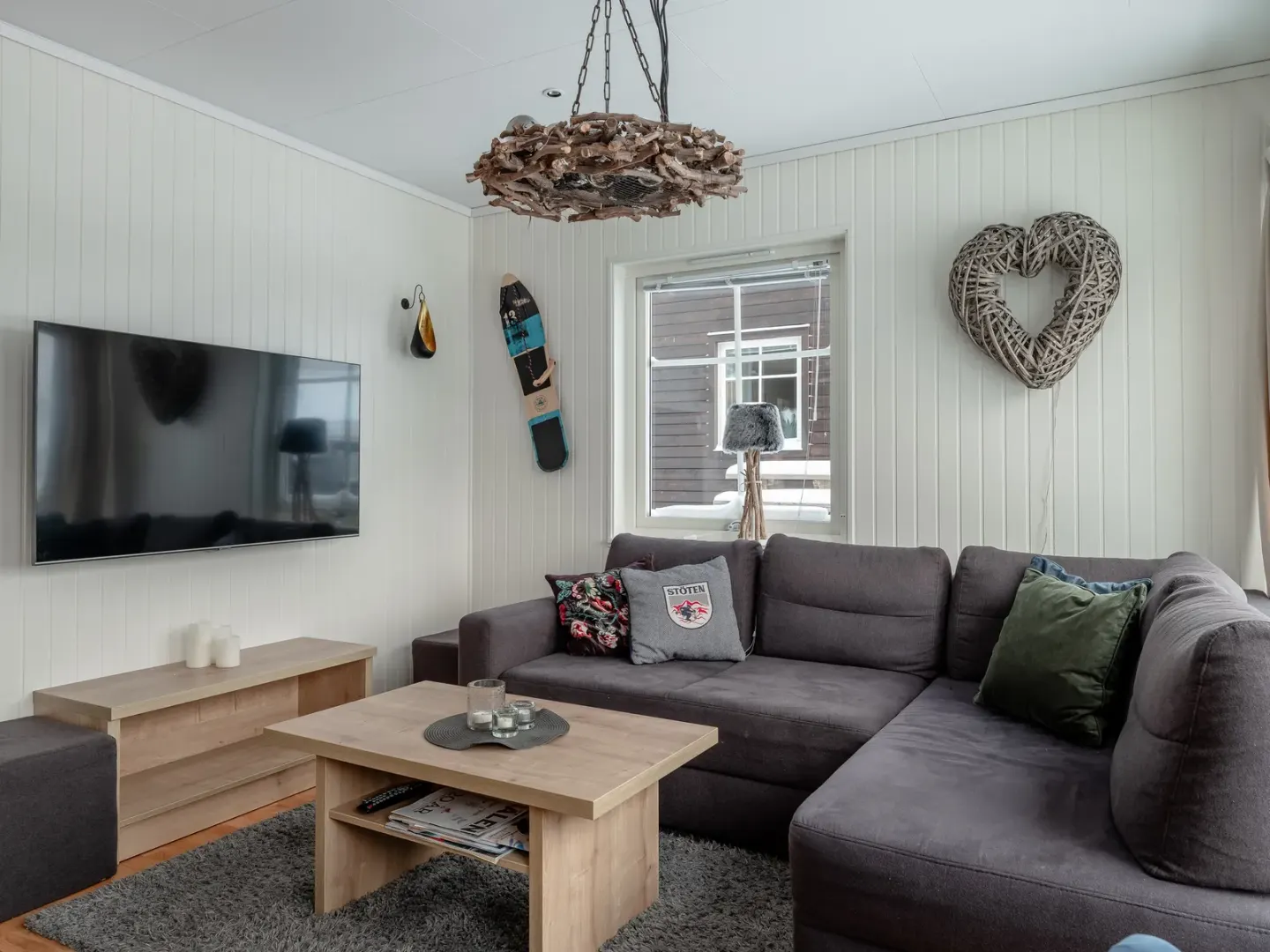 Bostadsrätt med 4 rum på Trivselvägen 13B i Malung-Sälen, bild 3 av 4