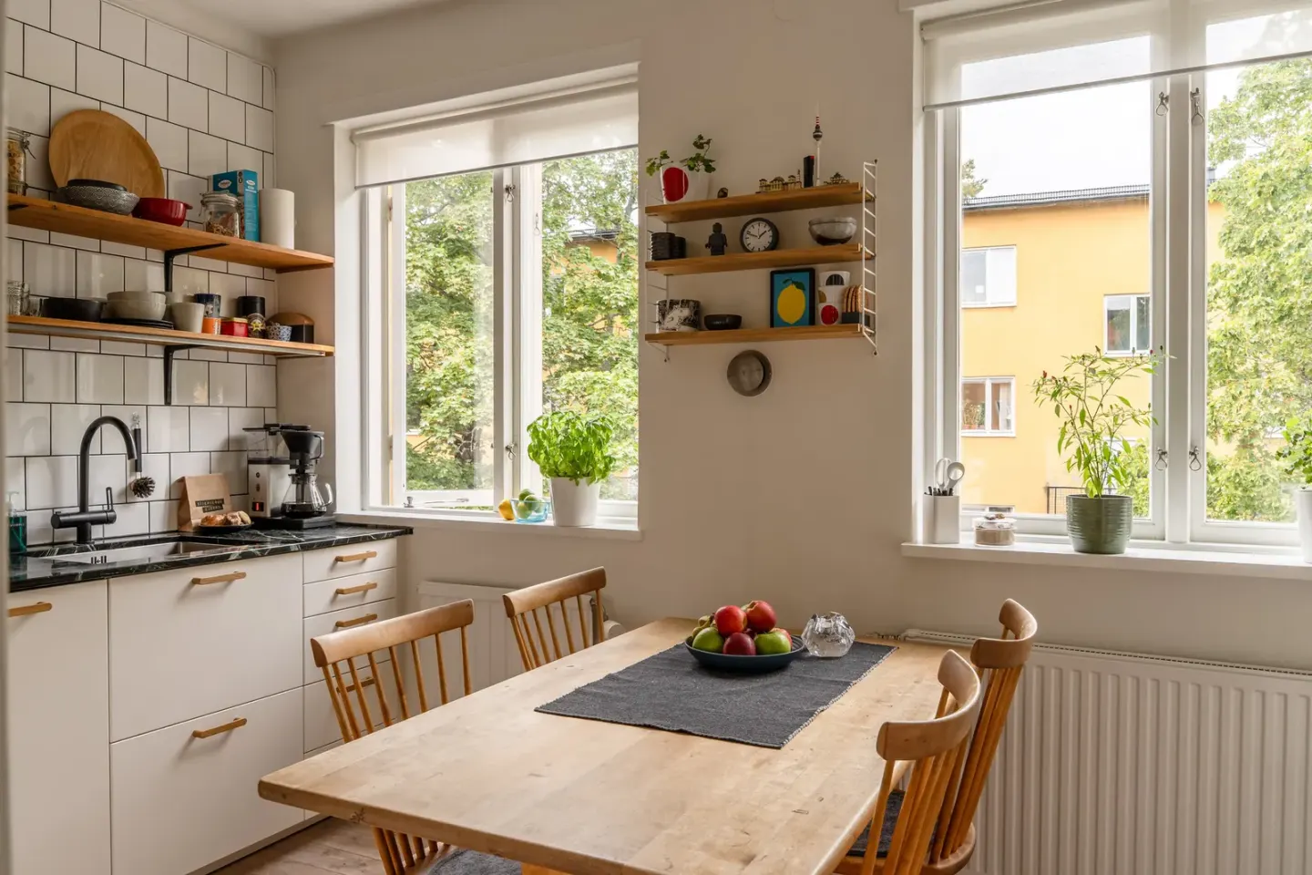 Bostadsrätt med 2 rum på Valborgsmässovägen 7 i Stockholm