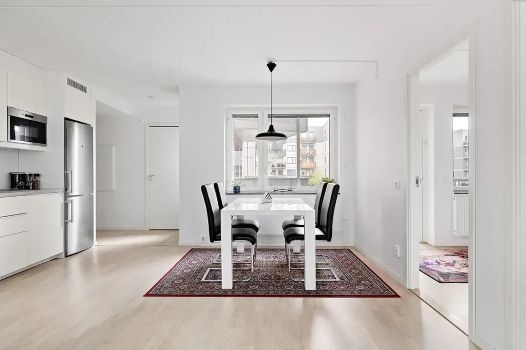 Bostadsrätt med 3 rum på Viggengatan 12 i Järfälla, bild 3 av 4
