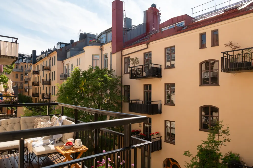 Bostadsrätt med 3 rum på Surbrunnsgatan 8B i Stockholm, bild 4 av 5
